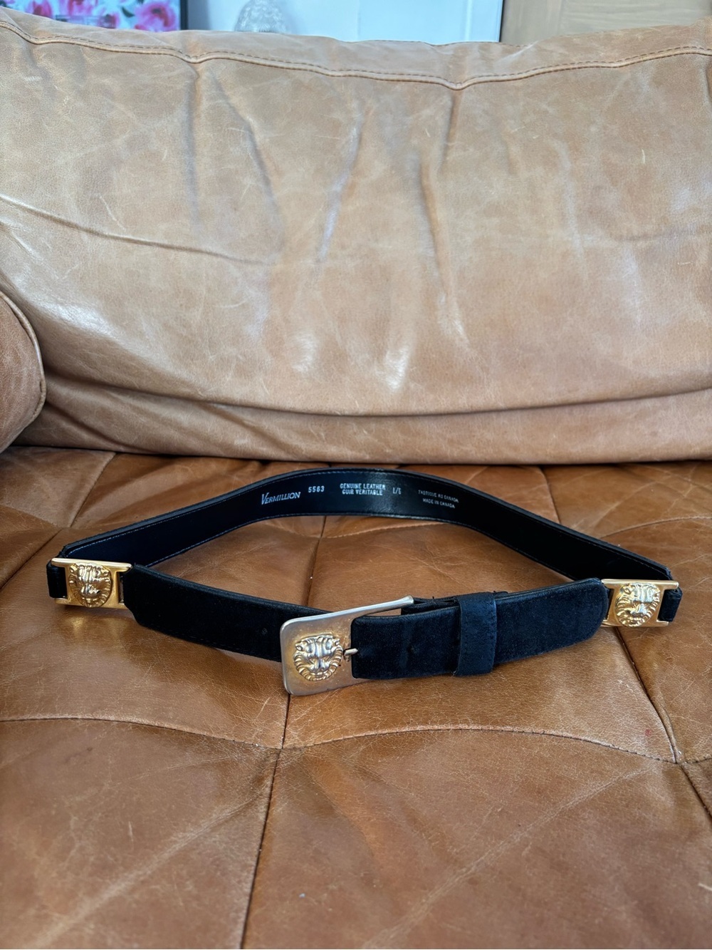 Vermillion Black Suede Belt Gold Lion Buckle Made in Canada Old Money Vintage - Picture 3 of 10